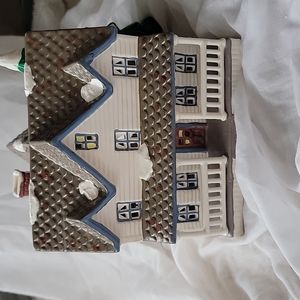 Dept 56 Original Snow Village Lighted Farm House 1987  # 5089-0 Stamped 1987 Ret